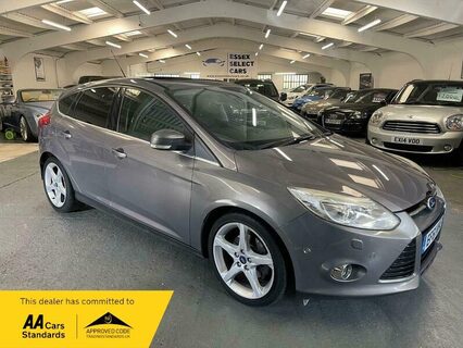 Ford Focus 1.6T EcoBoost Titanium X Euro 5 (s/s) 5dr