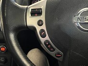 Nissan Qashqai 1.5 dCi Tekna 2WD Euro 5 5dr (AVM) 13