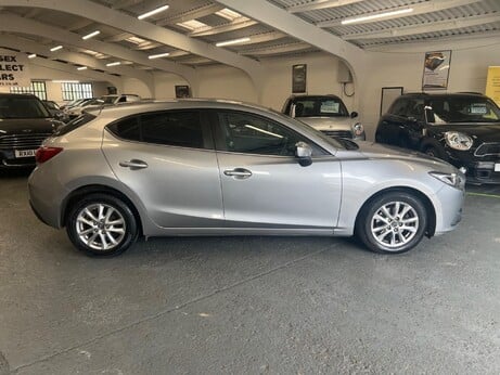 Mazda 3 2.0 SKYACTIV-G SE-L Nav Euro 6 (s/s) 5dr 3