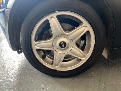 Mini Convertible 1.6 Cooper Euro 4 2dr 20