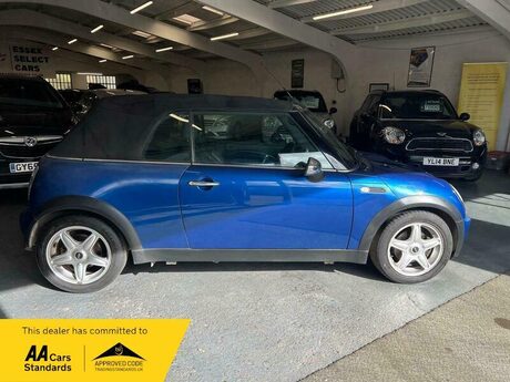 Mini Convertible 1.6 Cooper Euro 4 2dr 11
