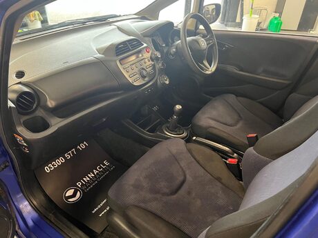 Honda Jazz 1.2 i-VTEC S Euro 5 5dr (A/C) 25