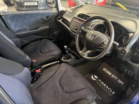 Honda Jazz 1.2 i-VTEC S Euro 5 5dr (A/C) 10