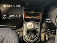 Honda Jazz 1.2 i-VTEC S Euro 5 5dr (A/C) 9
