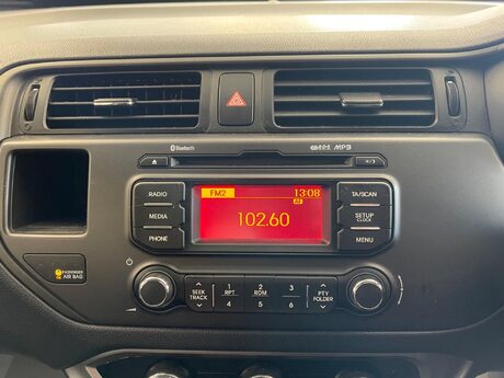 Kia Rio 1.4 2 Euro 5 3dr 26