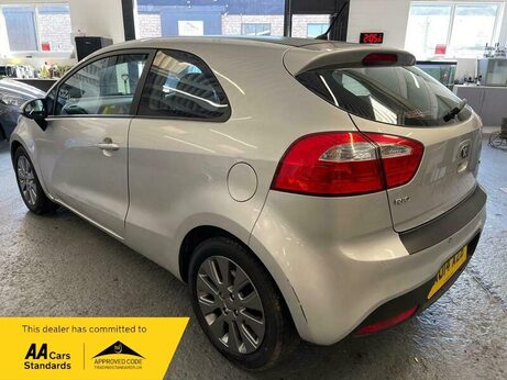 Kia Rio 1.4 2 Euro 5 3dr 3