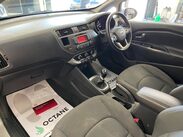 Kia Rio 1.4 2 Euro 5 3dr 9