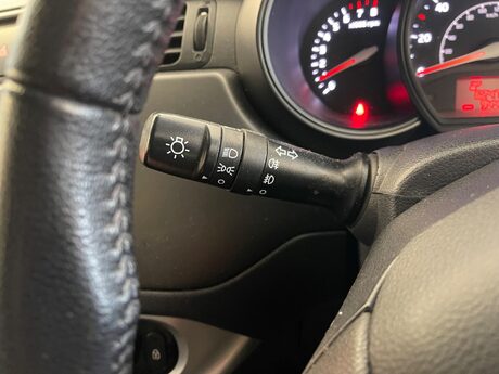 Kia Rio 1.4 2 Euro 5 3dr 18