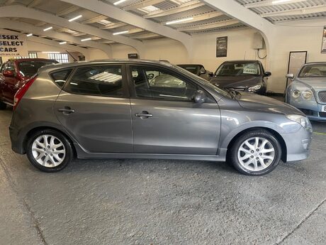 Hyundai i30 1.6 CRDi Comfort Auto Euro 4 5dr 7