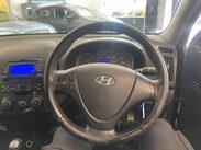 Hyundai i30 1.6 CRDi Comfort Auto Euro 4 5dr 26