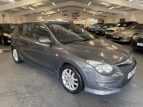 Hyundai i30 1.6 CRDi Comfort Auto Euro 4 5dr 1