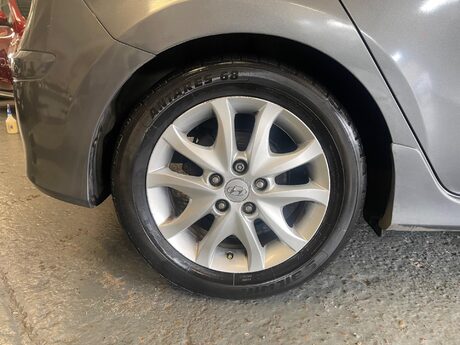 Hyundai i30 1.6 CRDi Comfort Auto Euro 4 5dr 20