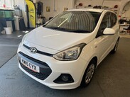 Hyundai i10 1.0 SE Euro 5 5dr 3