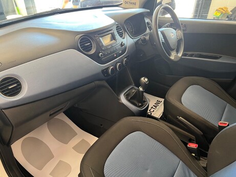 Hyundai i10 1.0 SE Euro 5 5dr 5