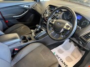Ford Focus 1.0T EcoBoost Titanium Euro 5 (s/s) 5dr 12