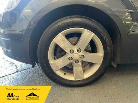 Ford S-Max 2.0 Titanium 5dr 26