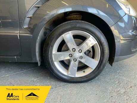 Ford S-Max 2.0 Titanium 5dr 23