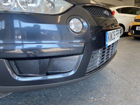 Ford S-Max 2.0 Titanium 5dr 38