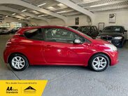 Peugeot 208 1.2 VTi PureTech Style Euro 6 3dr 7