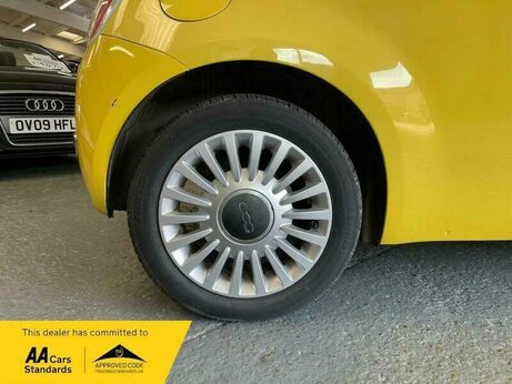 Fiat 500 1.2 Lounge Euro 5 (s/s) 3dr 3