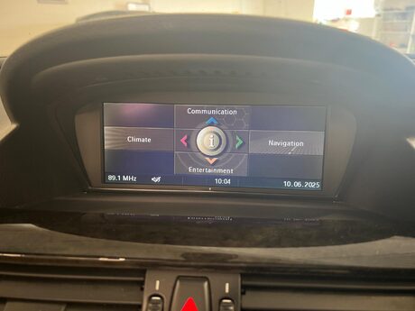 BMW 6 Series 4.8 650i V8 Sport Auto Euro 4 2dr 34