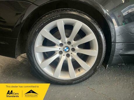 BMW 6 Series 4.8 650i V8 Sport Auto Euro 4 2dr 32