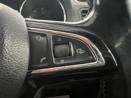 Skoda Yeti 2.0 TDI SE Outdoor Euro 5 5dr 17