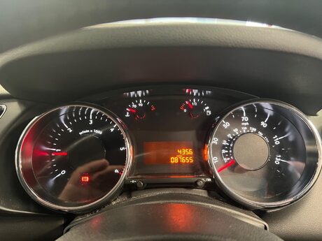 Peugeot 3008 1.6 HDi Active Euro 5 5dr 24