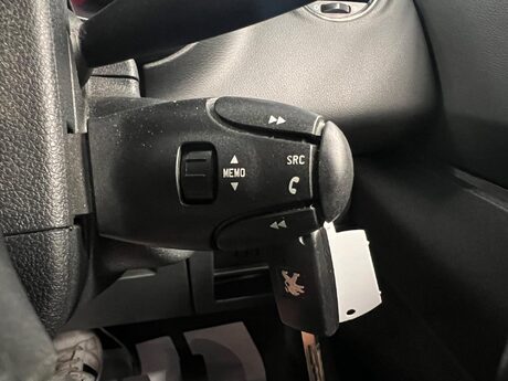 Peugeot 3008 1.6 HDi Active Euro 5 5dr 18