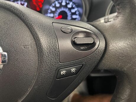 Nissan Juke 1.6 DIG-T Nismo RS Euro 6 5dr 28