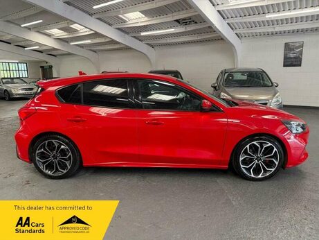 Ford Focus 1.0T EcoBoost ST-Line X Euro 6 (s/s) 5dr 1