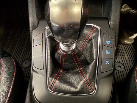 Ford Focus 1.0T EcoBoost ST-Line X Euro 6 (s/s) 5dr 28