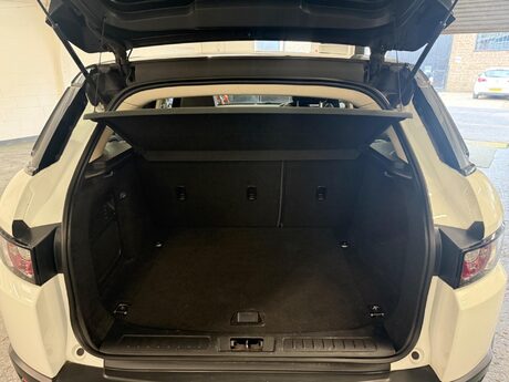 Land Rover Range Rover Evoque 2.2 SD4 Pure 4WD Euro 5 (s/s) 5dr 35