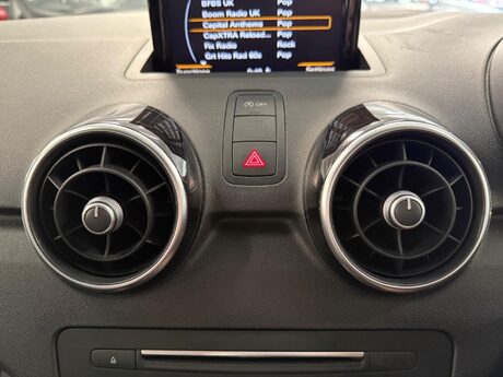 Audi A1 1.0 TFSI Sport Euro 6 (s/s) 3dr 10