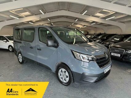 Renault Trafic 2.0 dCi SL28 Business L1 H1 Euro 6 (s/s) 5dr (9 Seat)
