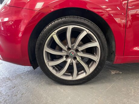 Alfa Romeo Mito 875 TB TwinAir Super Euro 6 (s/s) 3dr 29