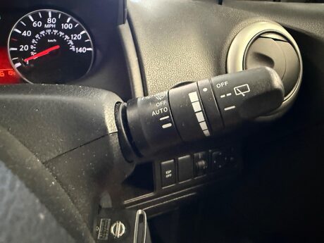 Nissan Note 1.5 dCi n-tec+ Euro 5 5dr 17