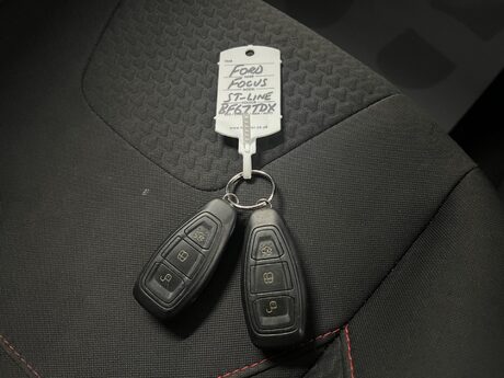 Ford Focus 1.0T EcoBoost ST-Line Euro 6 (s/s) 5dr 19