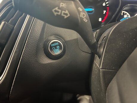 Ford Focus 1.0T EcoBoost ST-Line Euro 6 (s/s) 5dr 17