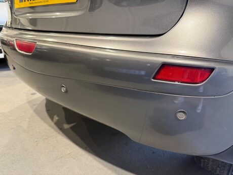 Nissan Note 1.4 16V n-tec+ Euro 5 5dr 29