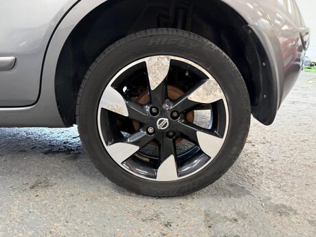 Nissan Note 1.4 16V n-tec+ Euro 5 5dr 23