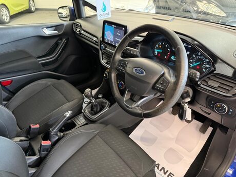 Ford Fiesta 1.0T EcoBoost Zetec Euro 6 (s/s) 5dr 10