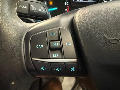 Ford Fiesta 1.0T EcoBoost Zetec Euro 6 (s/s) 5dr 13