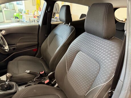 Ford Fiesta 1.0T EcoBoost Zetec Euro 6 (s/s) 5dr 29