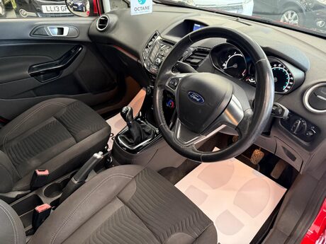 Ford Fiesta 1.0T EcoBoost Zetec Euro 6 (s/s) 5dr 11