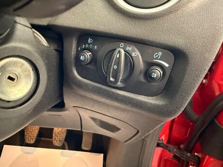 Ford Fiesta 1.0T EcoBoost Zetec Euro 6 (s/s) 5dr 14