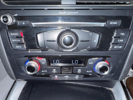 Audi Q5 2.0 TDI SE quattro Euro 5 (s/s) 5dr 9