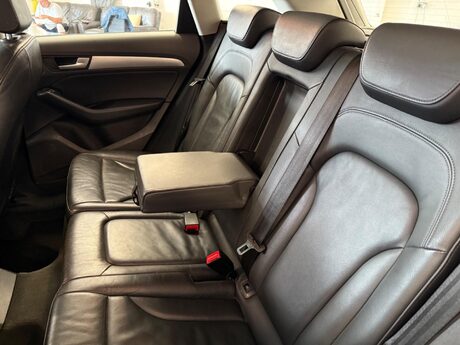 Audi Q5 2.0 TDI SE quattro Euro 5 (s/s) 5dr 16