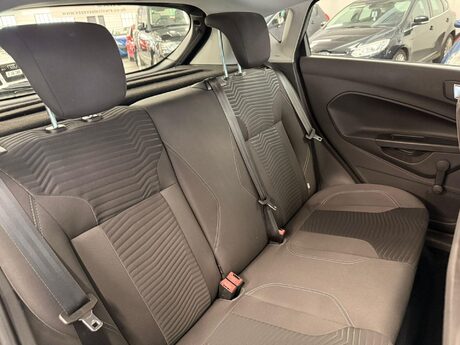 Ford Fiesta 1.0T EcoBoost Zetec Euro 5 (s/s) 5dr 15
