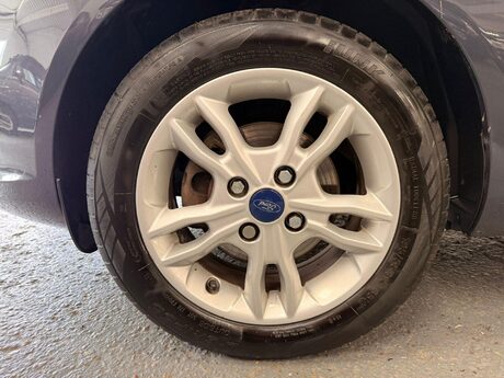 Ford Fiesta 1.0T EcoBoost Zetec Euro 5 (s/s) 5dr 24